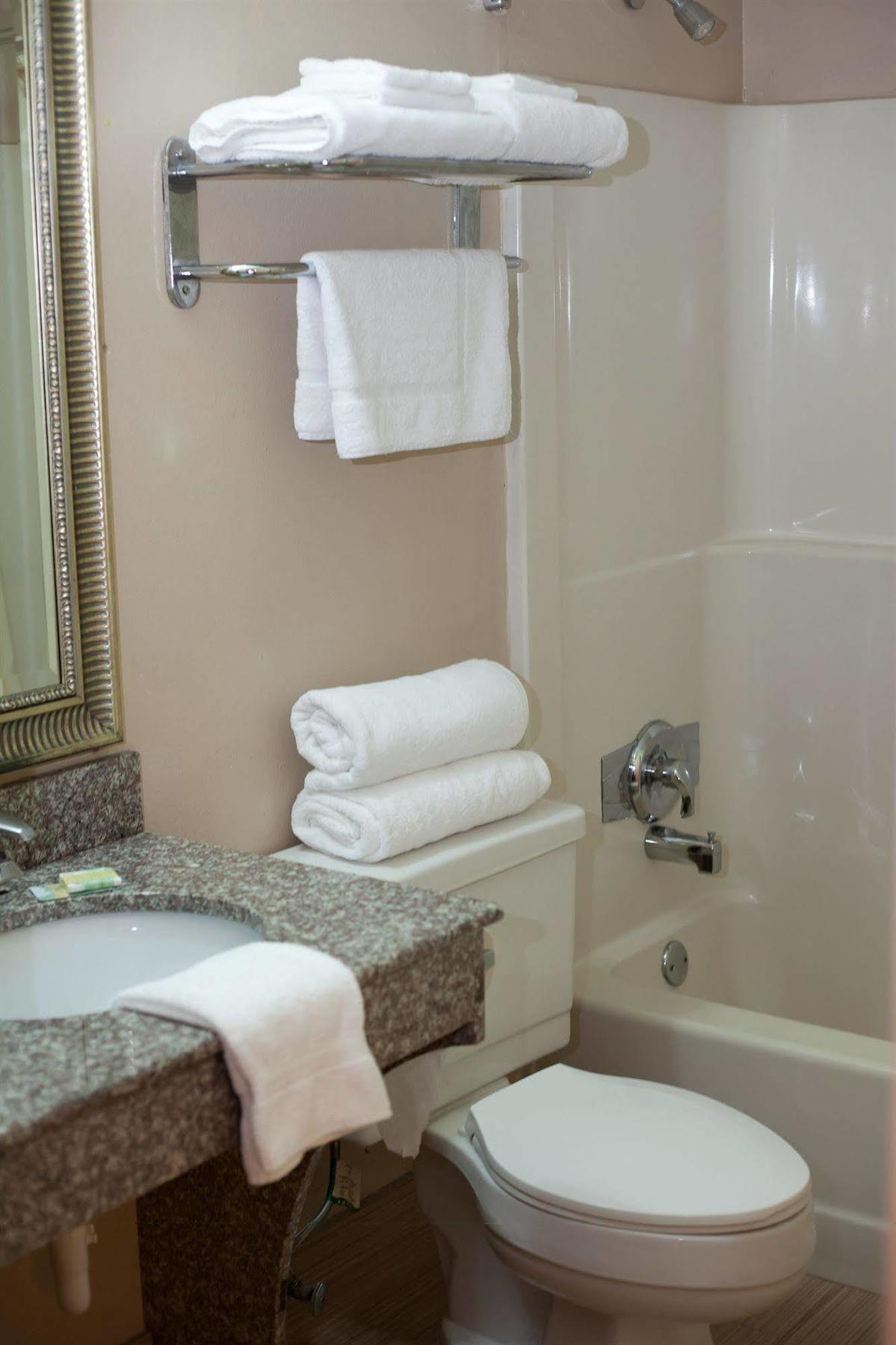 Timberlake Motel Лінчбурґ Екстер'єр фото